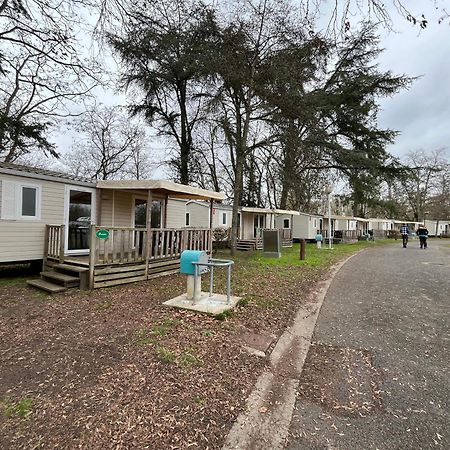 Camping De Bourges Exteriör bild