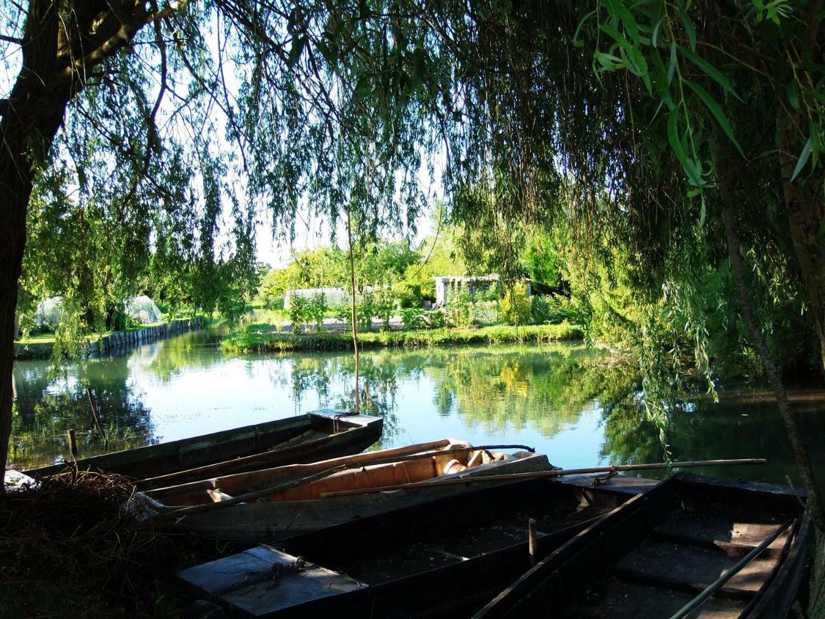 Camping De Bourges Exteriör bild